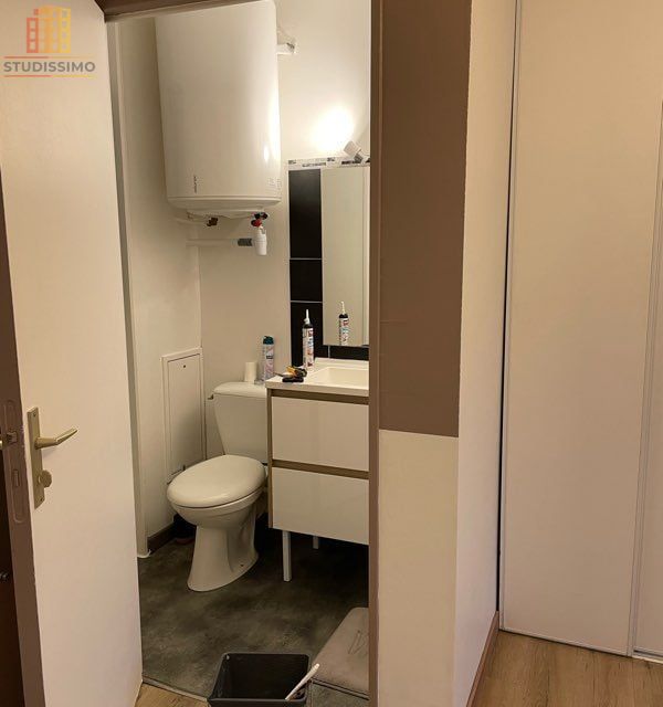Studio 17m² Nantes île de Nantes - Parking - Photo 6