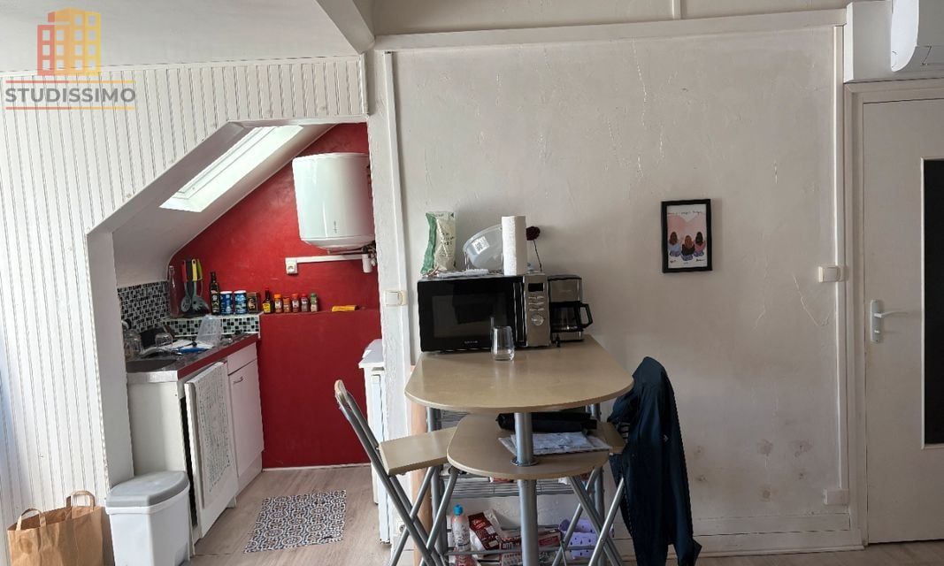 Studio meublé 21m² Saint-Nazaire - Dernier étage - Photo 2