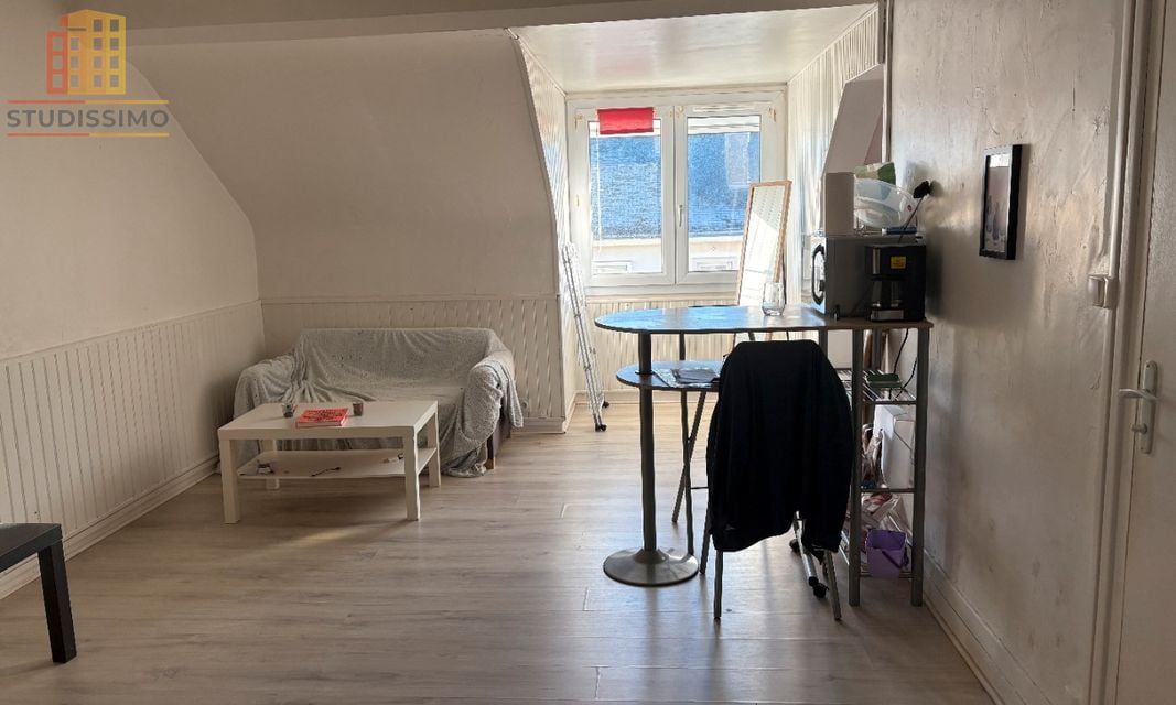 Studio meublé 21m² Saint-Nazaire - Dernier étage - Photo 1