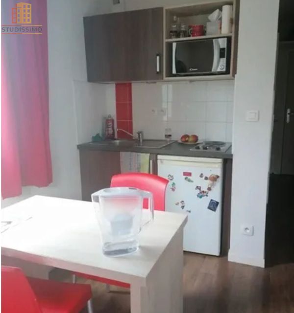Studio 18m² Nantes 44000 - Loué - Photo 2