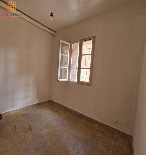 Studio 25m² Montpellier centre - Traversant, rénové - Photo 8