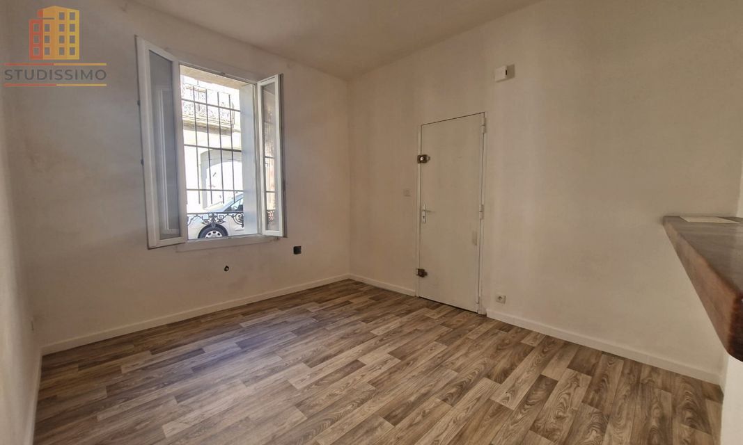 Studio 25m² Montpellier centre - Traversant, rénové - Photo 6