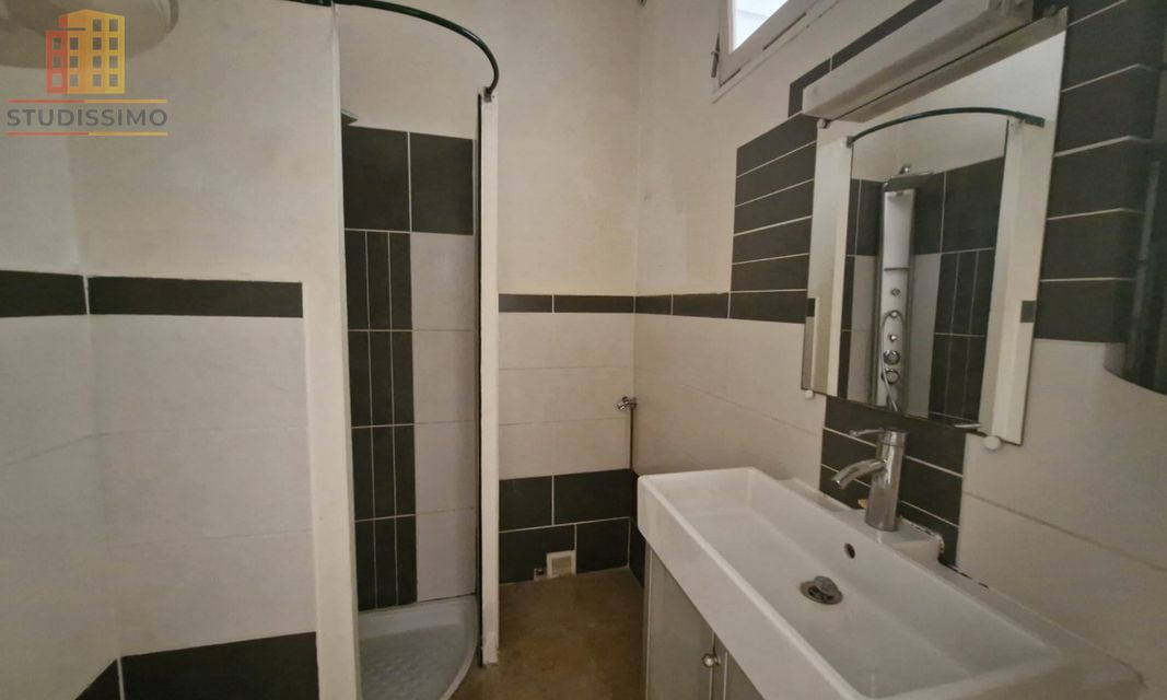 Studio 25m² Montpellier centre - Traversant, rénové - Photo 5