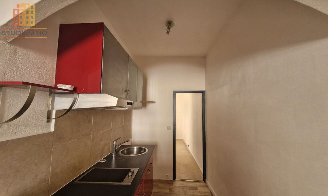 Studio 25m² Montpellier centre - Traversant, rénové - Photo 2
