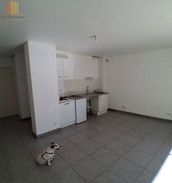 Studio 28m² Montpellier 34070 - Terrasse, parking - Photo 2