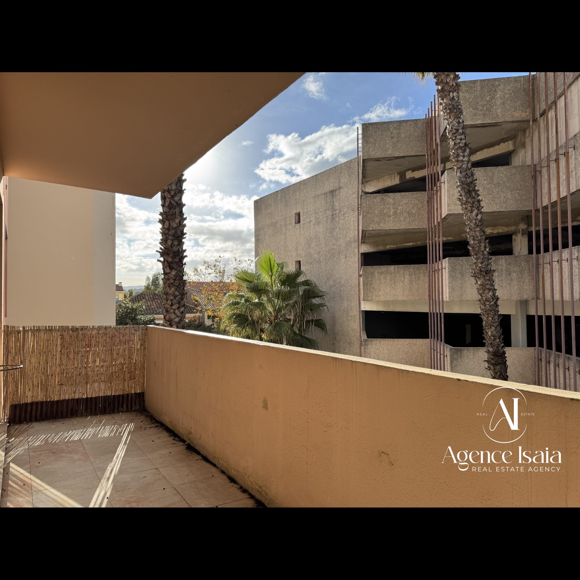 Appartement 2 pièces avec balcon coeur de ville - Photo 4