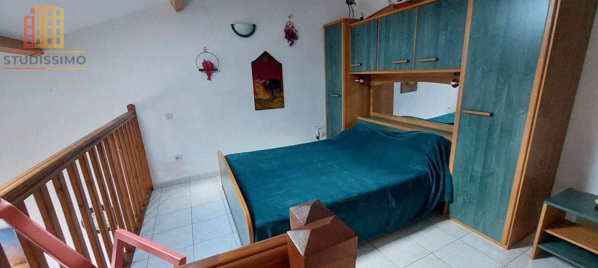 Studio 30m² Frontignan - Mezzanine, loggia - Photo 1