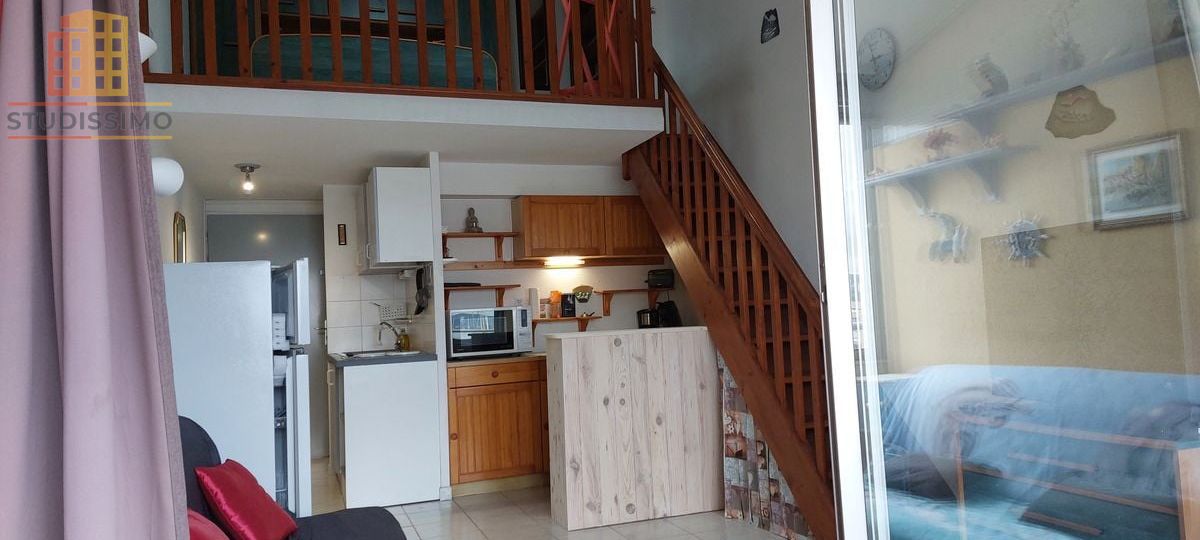 Studio 30m² Frontignan - Mezzanine, loggia - Photo 2