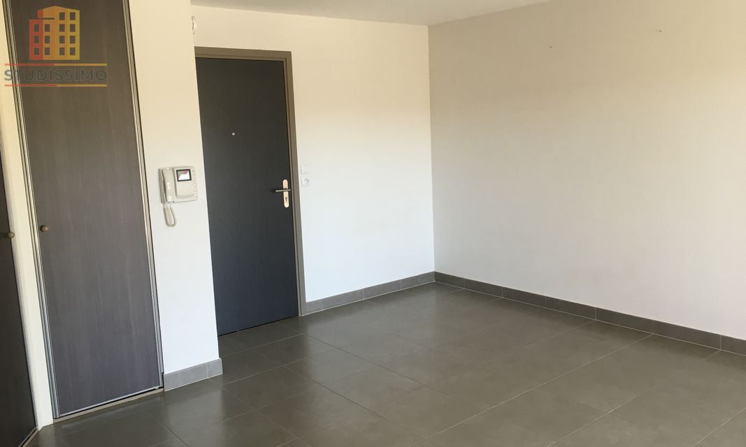 Studio 27m² Agde 34300 - Photo 2