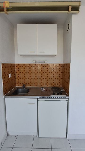 Studio 20m² Bordeaux centre - Étage intermédiaire, DPE D - Photo 2