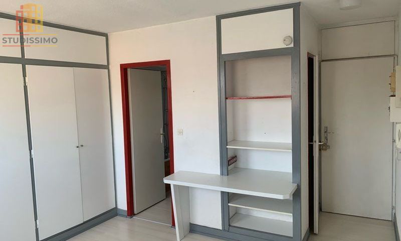 Studio 20m² Bordeaux centre - Dernier étage, lumineux - Photo 1