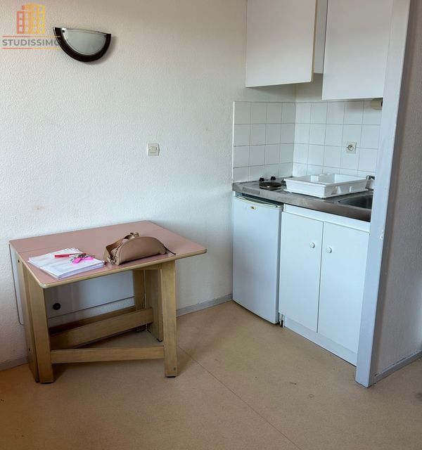 Studio 18m² Villenave-d'Ornon - Parking - Photo 1