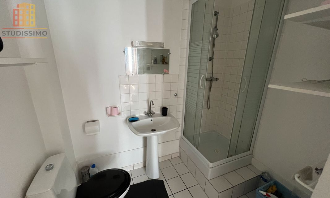 Studio 24m² Lille centre - Proche La Catho - Photo 2