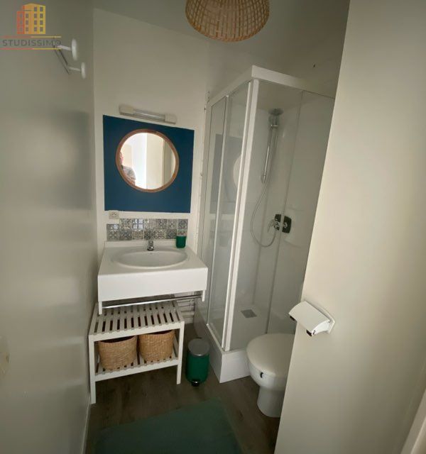 Studio 18m² Lille centre - Étage élevé, vue dégagée - Photo 2