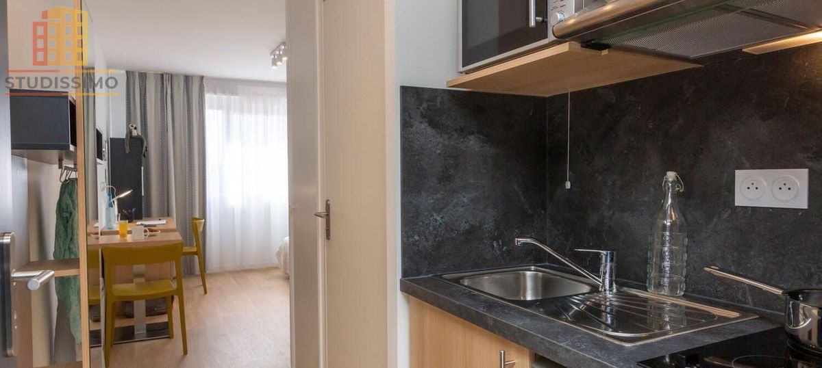 Studio 20m² Rennes centre - En résidence étudiante, loué - Photo 2