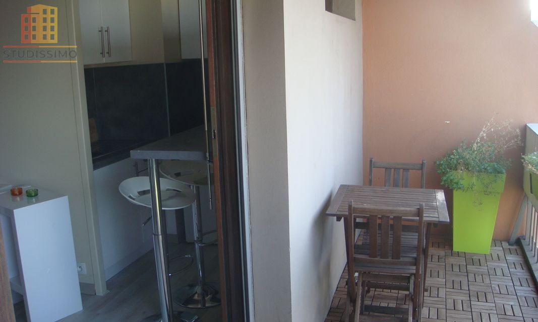 Studio 27m² Grenoble Préfecture - Meublé, étage élevé - Photo 2