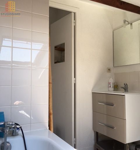 Studio 22m² Grenoble centre - Lumineux, calme - Photo 2