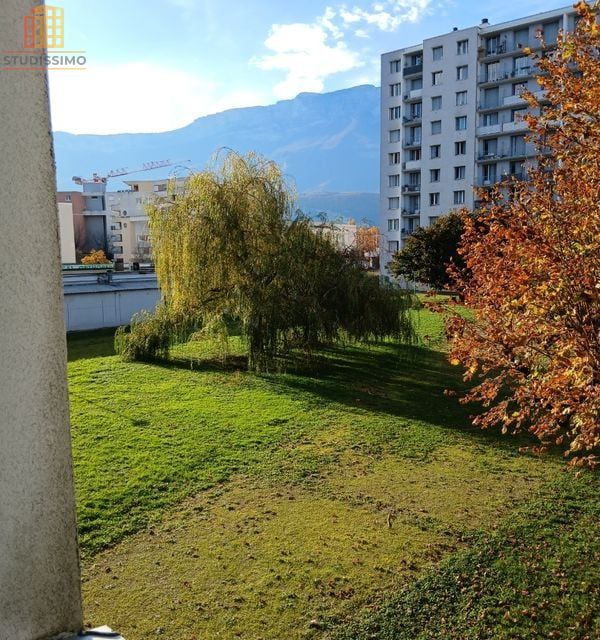 Studio 27m² Échirolles - Frange verte - Photo 2