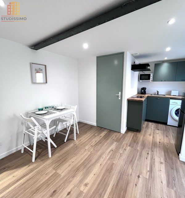 Studio 23m² Saint-Martin-d'Hères - Refait à neuf, cour - Photo 2