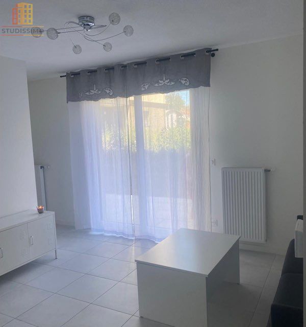 Studio 30m² Pont-de-Chéruy - DPE C, lumineux - Photo 2