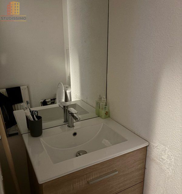 Studio 18m² Grenoble Vigny Musset - Étage élevé, DPE D - Photo 2
