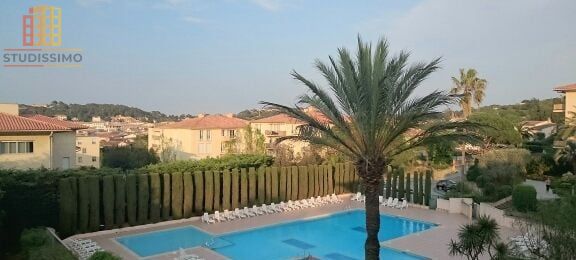 Studio 25m² Saint-Tropez - 2e étage, lumineux - Photo 1