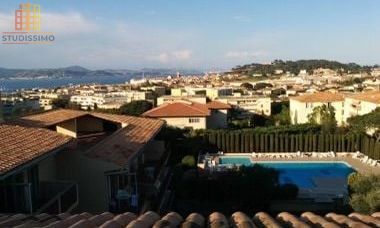Studio 25m² Saint-Tropez - 2e étage, lumineux - Photo 2