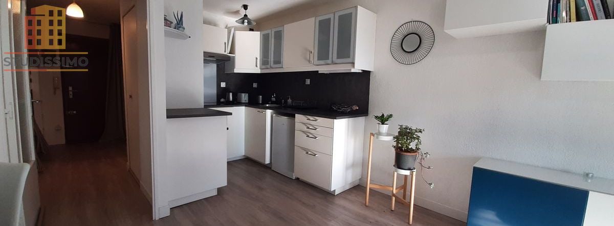 Studio 29m² Saint-Mandrier-sur-Mer - Étage 2/3, DPE C - Photo 2
