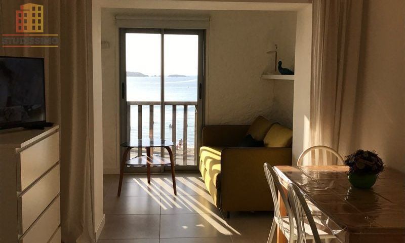 Studio 30m² Six-Fours-les-Plages Le Brusc - Rénové, face mer - Photo 5