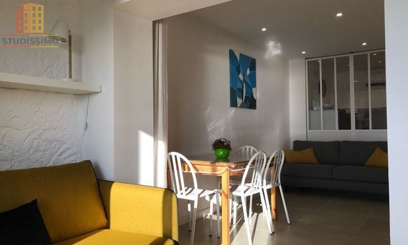 Studio 30m² Six-Fours-les-Plages Le Brusc - Rénové, face mer - Photo 7