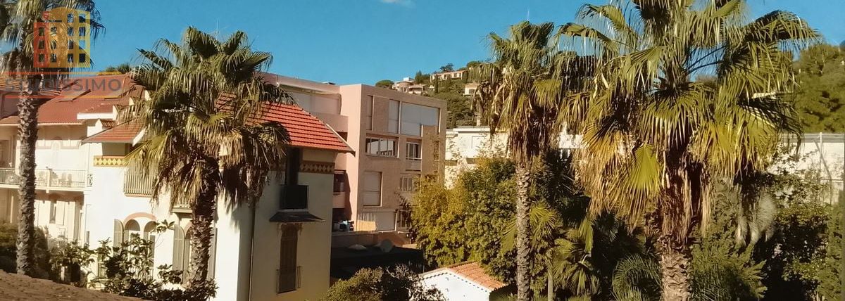 Studio 11m² Le Lavandou - Rénové, proche plage - Photo 1