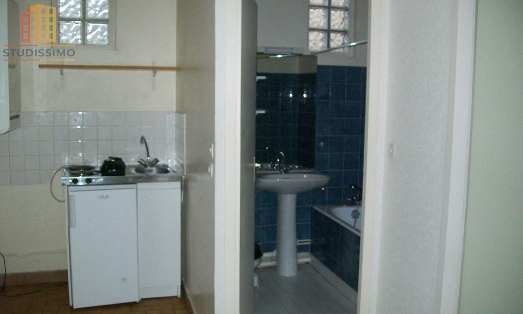 Studio 30m² Dijon - Kitchenette, balcon - Photo 1