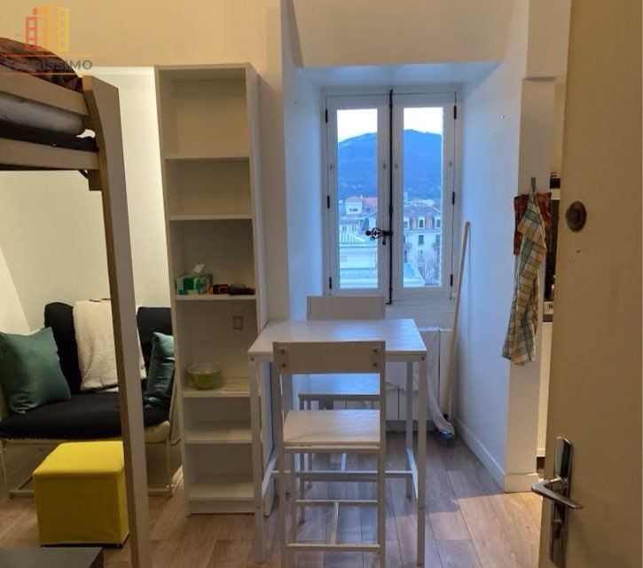 Studio 15m² Aix-les-Bains - Dernier étage, lumineux - Photo 1