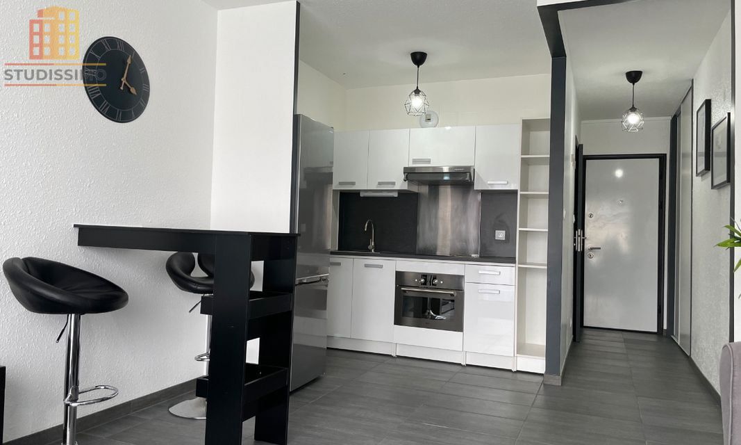 Studio 27m² Saint-Julien-en-Genevois - Meublé, étage élevé - Photo 1