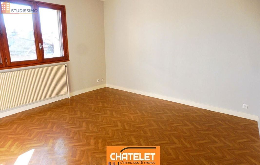 Studio 35m² Bourg-en-Bresse - Étage élevé, lumineux - Photo 2