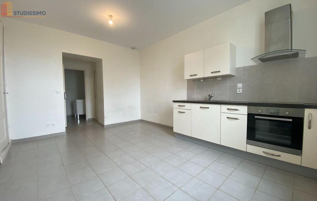 Studio 23m² Villereversure 01250 - Photo 1