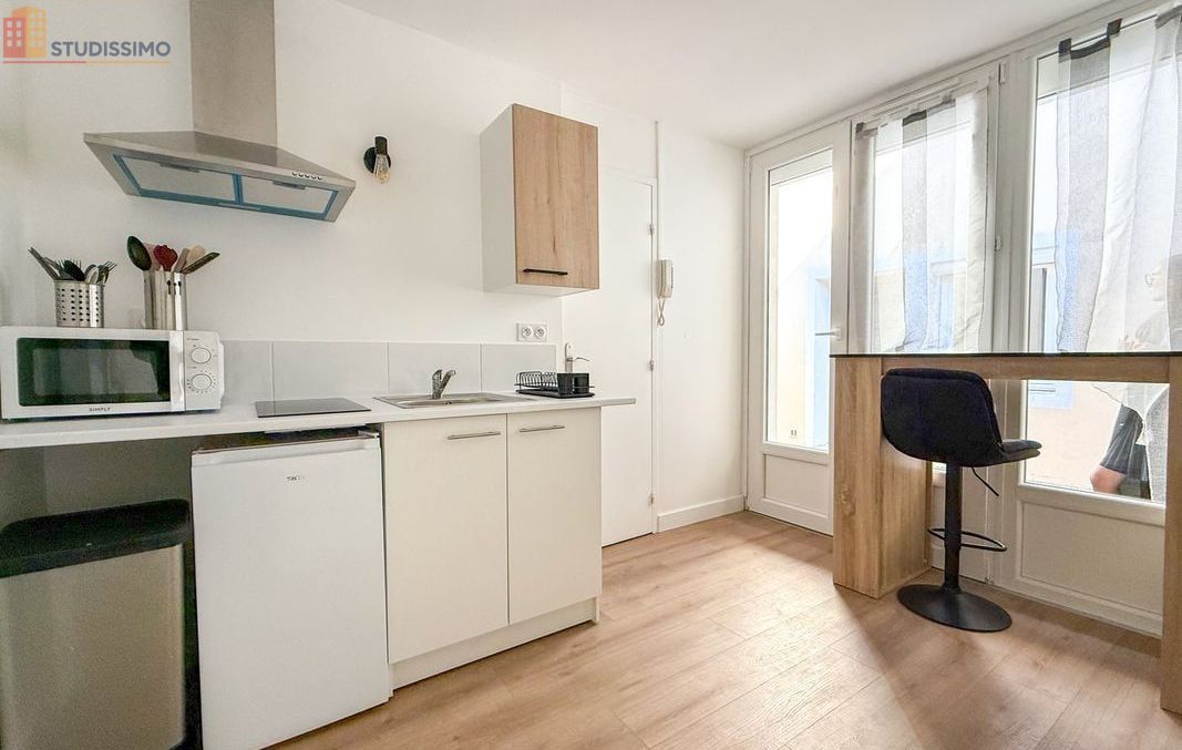 Studio meublé 14m² Bourg-en-Bresse - Meublé, DPE D - Photo 1