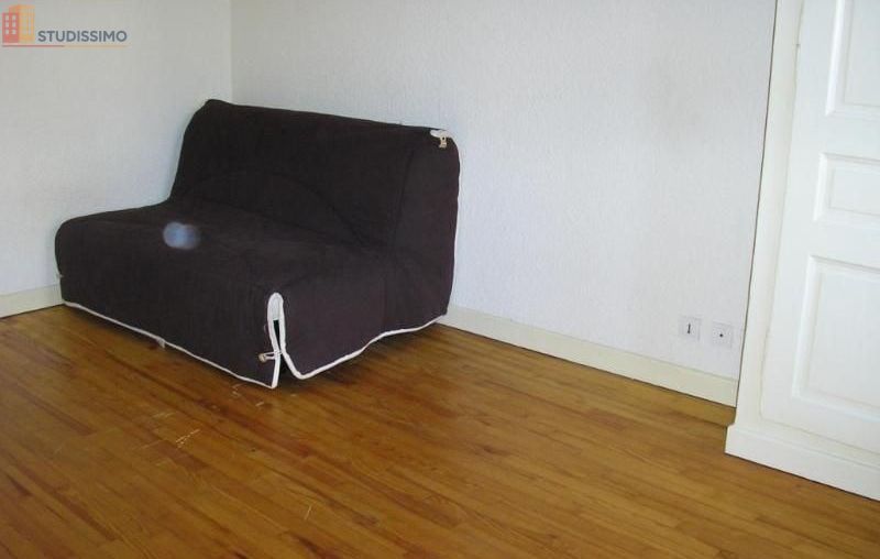 Studio meublé 17m² Nantua - Meublé, 1er étage - Photo 1