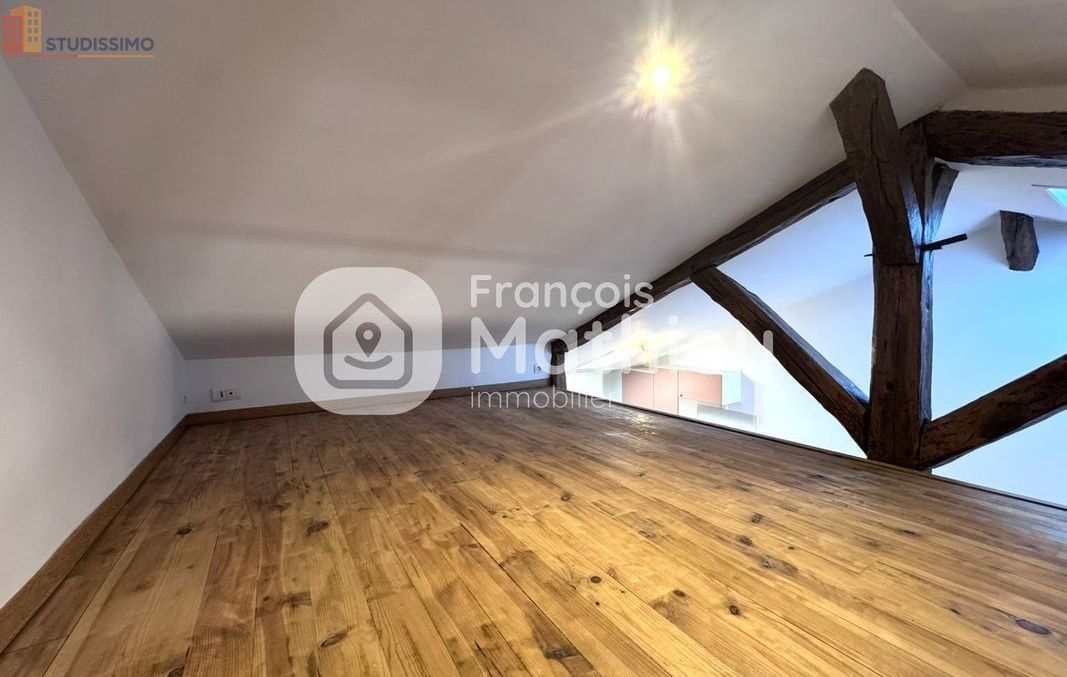 Studio 43m² Châtillon-sur-Chalaronne - Spacieux, lumineux - Photo 1