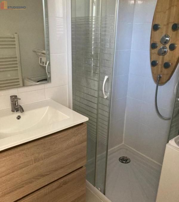 Studio meublé 32m² Oyonnax - Meublé, lumineux - Photo 1