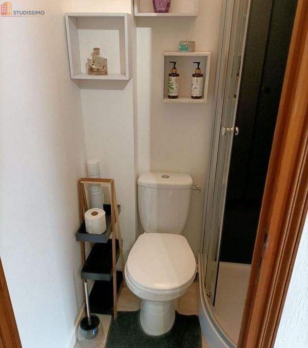 Studio meublé 13m² Tenay 01230 - Terrasse privée, jardin collectif - Photo 2