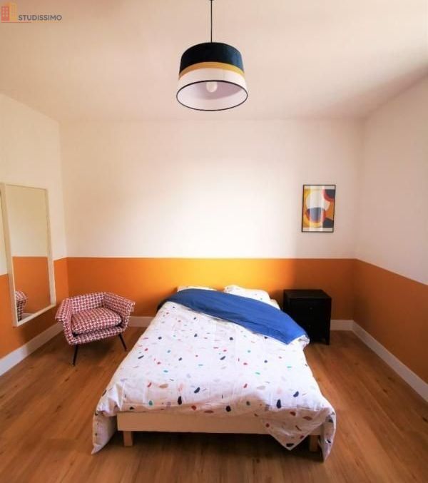 Studio meublé 12m² Bourg-en-Bresse - Meublé, DPE D - Photo 4
