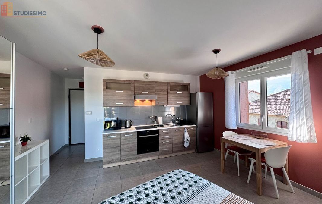 Studio meublé 29m² Challex 01630 - Lumineux, 2e étage - Photo 1