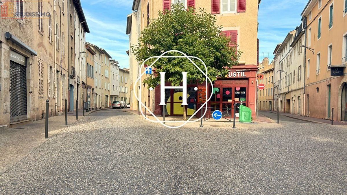 Studio 19m² Bourg-en-Bresse - 1er étage, DPE D - Photo 2