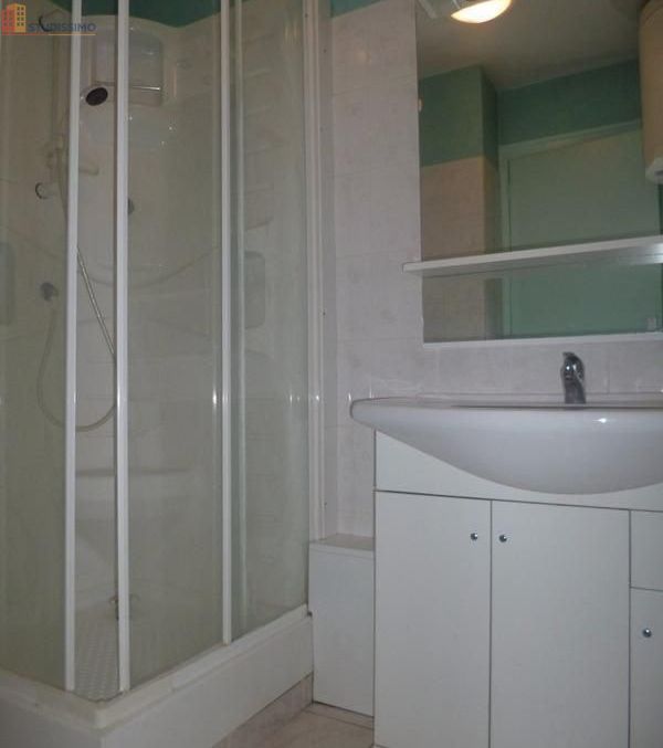 Studio 39m² Bourg-en-Bresse - - Photo 1