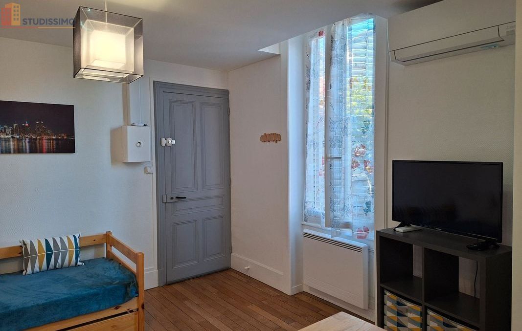 Studio 24m² Bourg-en-Bresse - Lumineux, meublé, balcon - Photo 1