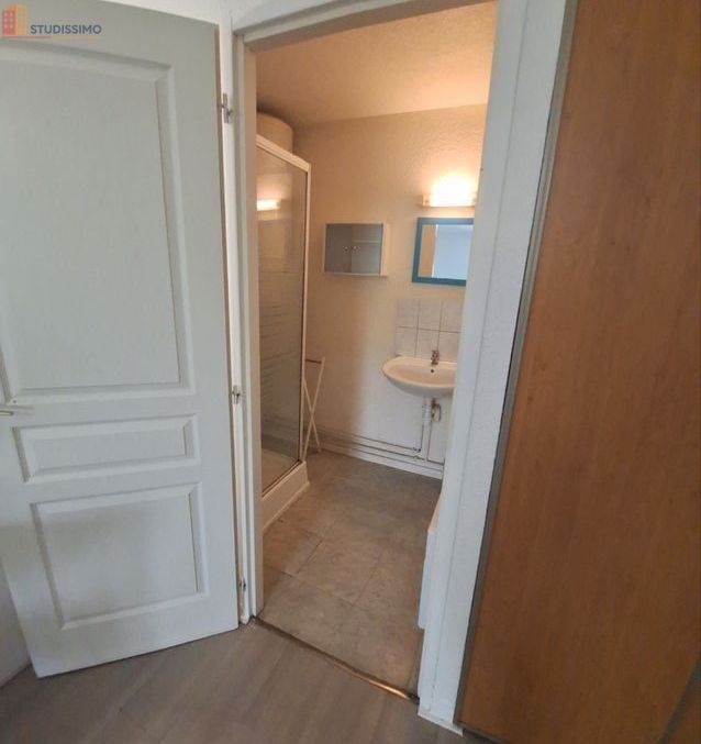 Studio meublé 28m² Oyonnax 01100 - Toutes charges comprises - Photo 2
