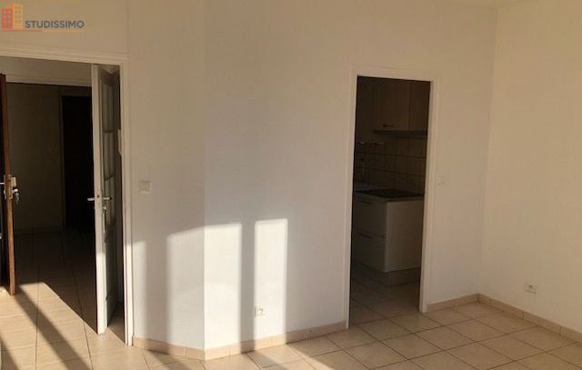Studio 23m² Oyonnax 01100 - Photo 1