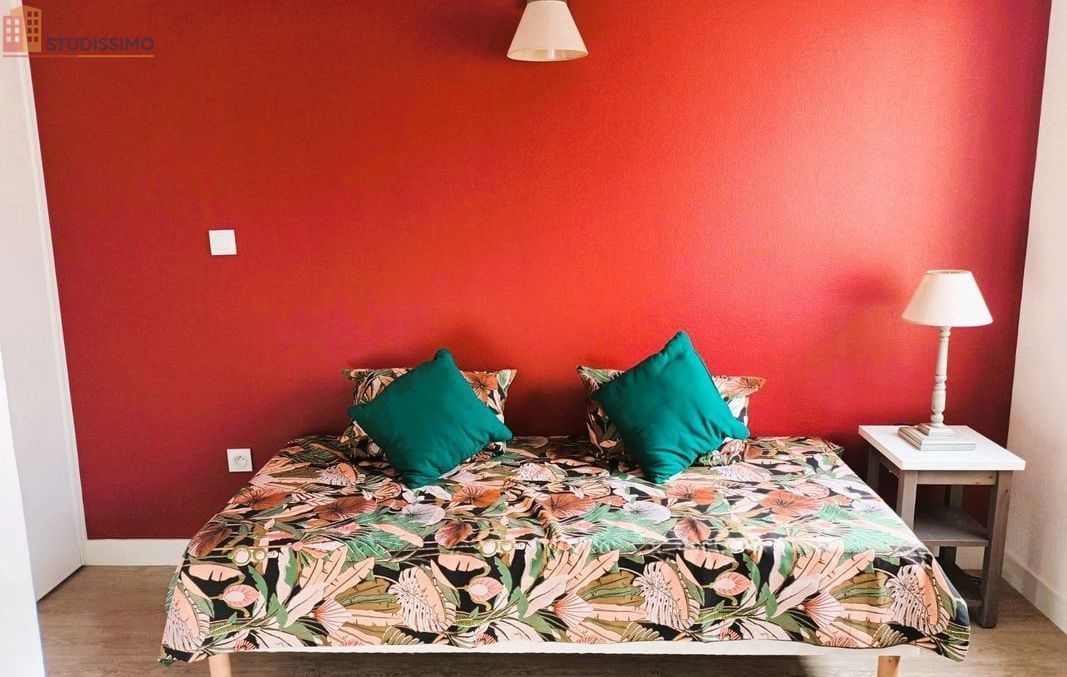 Studio meublé 31m² Bourg-en-Bresse - Adapté étudiants, meublé - Photo 1