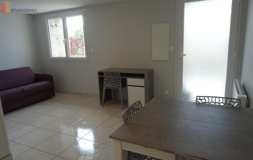 Studio meublé 19m² Bourg-en-Bresse - Meublé, DPE C - Photo 3